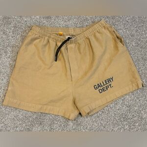 Gallery Tan Casual Shorts